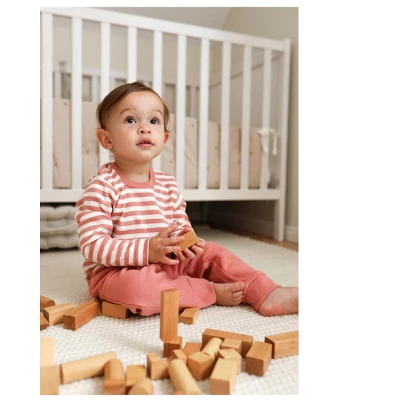 Stellou & Friends Cotton Pink And White 3 Piece Clothing Set For Newborns, Babies And Toddlers - Image 3